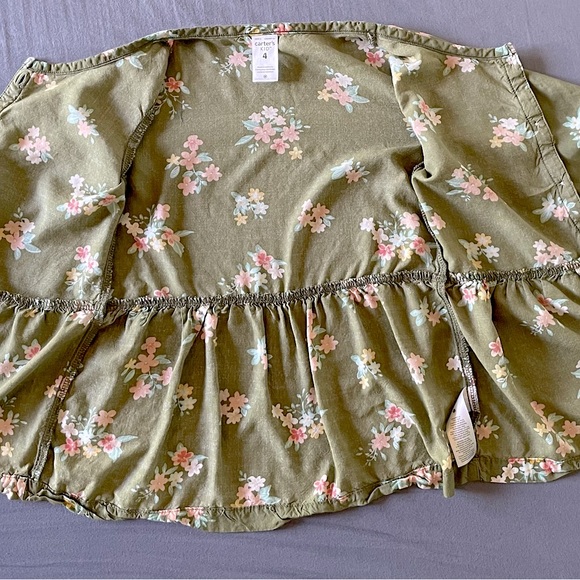 4 Flowy Viscose Woven Ruffle Hem Button-Up Blouse, Green w Pink Ditsy Floral - Picture 5 of 7